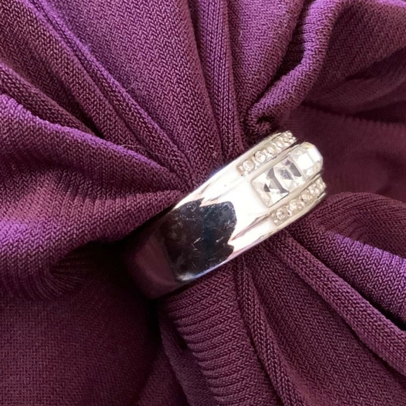 Beautiful Silver CZ Band with round and square stones, size 10 - Picture 3 of 3